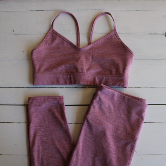 GAP Baby Pink Matching Work Out Set (Leggings and Sports Bra), Size XS - Picture 1 of 11